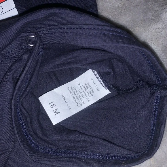 Popular Sports Baby Size 18 Months Navy Red Necktie Tie One-Piece Creeper Onesie - Picture 4 of 5